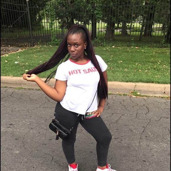 Jessica - Picture 5 of 7